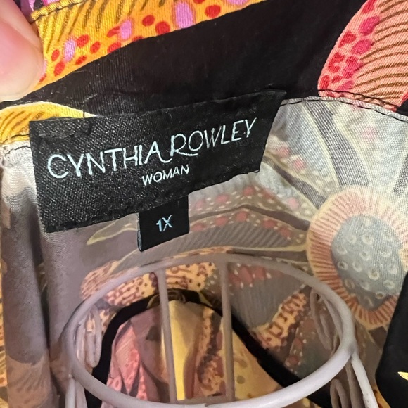 Cynthia Rowley Tunic Blouse Size 1X Button-up in Vivid Yellow Pink Purple Floral - Picture 4 of 5